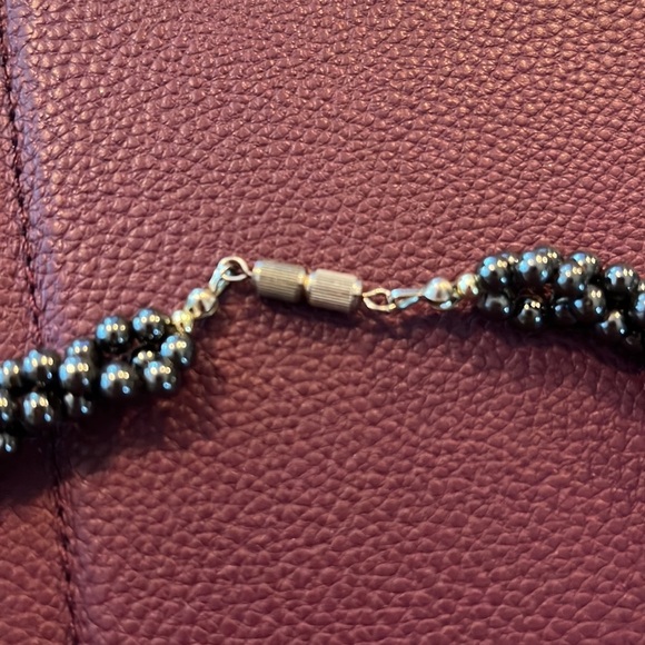 Beautiful beaded rope necklace with pearl accents - Picture 8 of 8